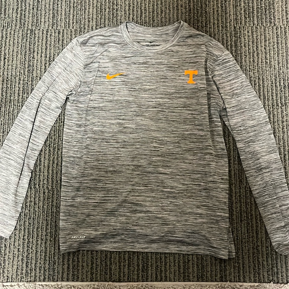 Tennessee Nike Long-Sleeve
